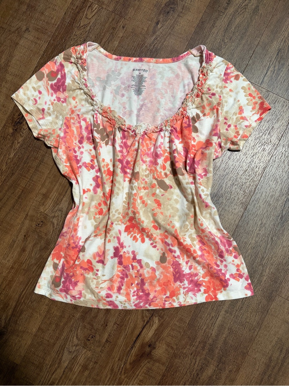 Women’s Floral Scoop Neck Top - Pink & Cream